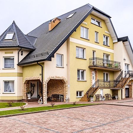 Pokoje Goscinne Katarzyna Kur Dębki Exterior foto